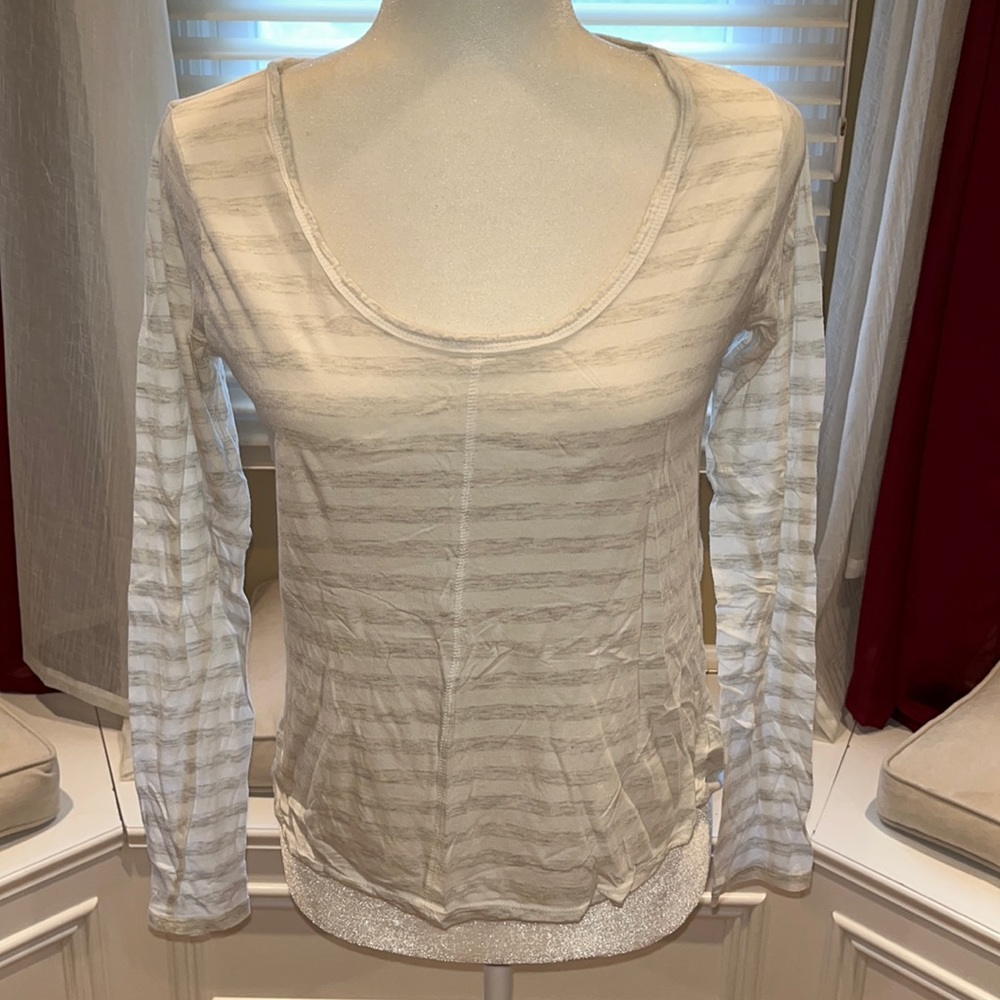 Forever 21 stripped long sleeve T-shirt size small
